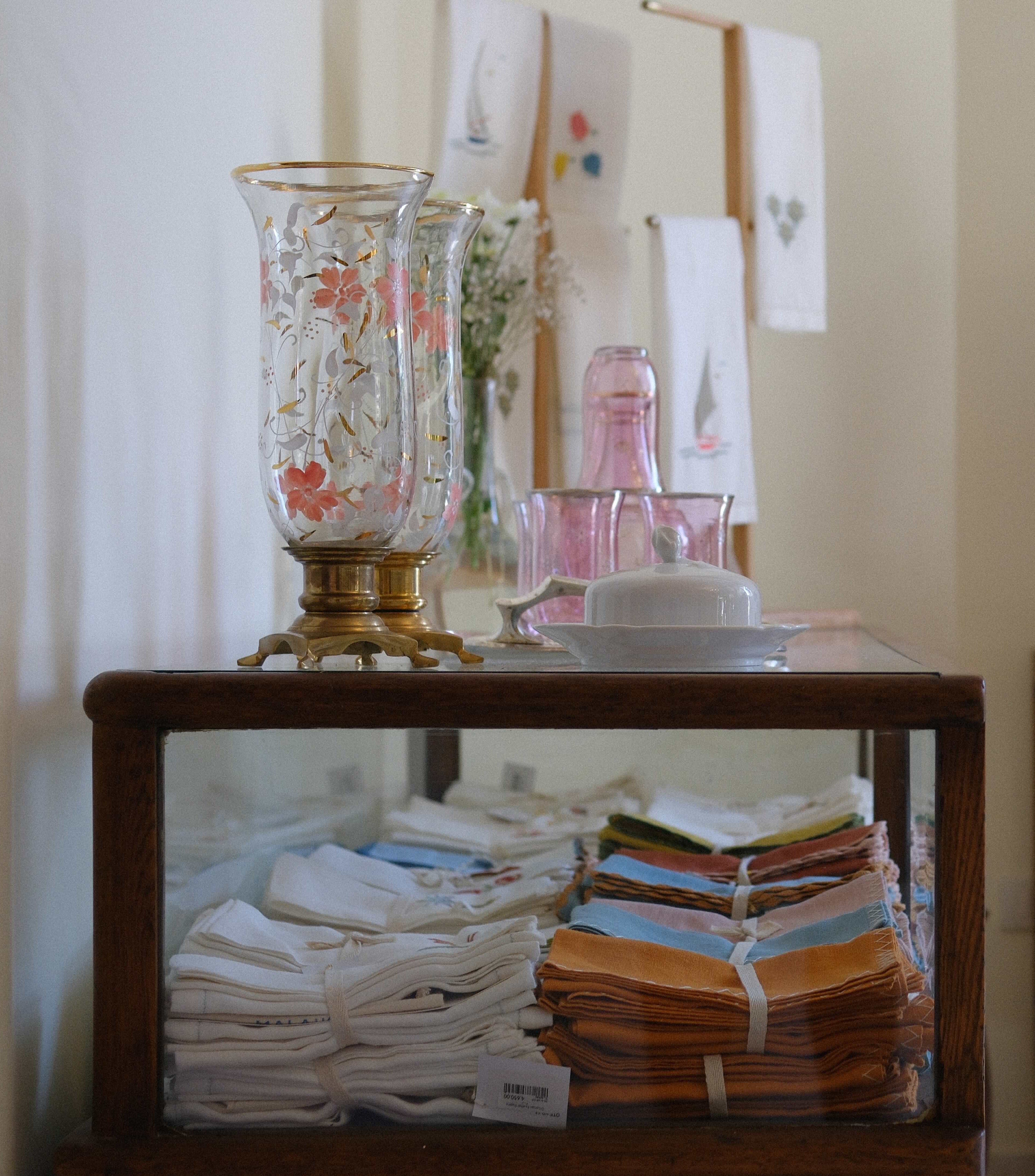 Candle Holder: Royal Bloom