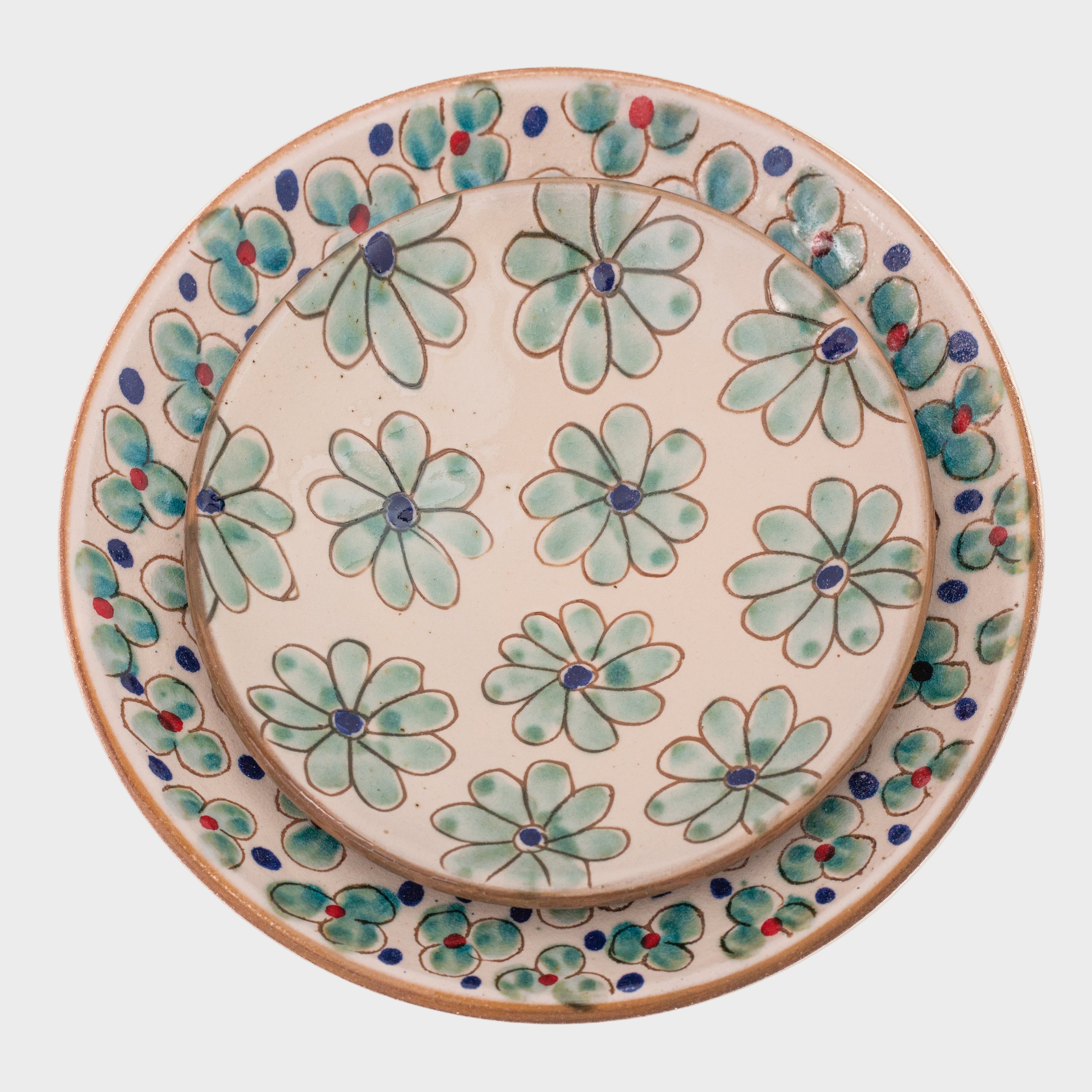 Green Daisies Plate